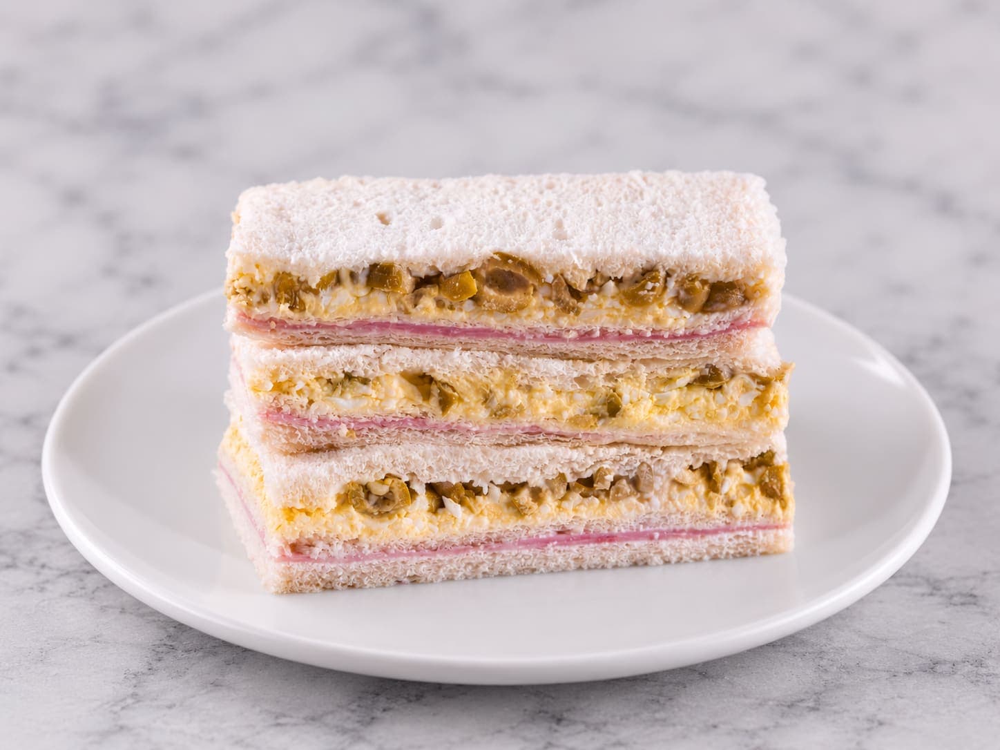 Ham, egg and olives